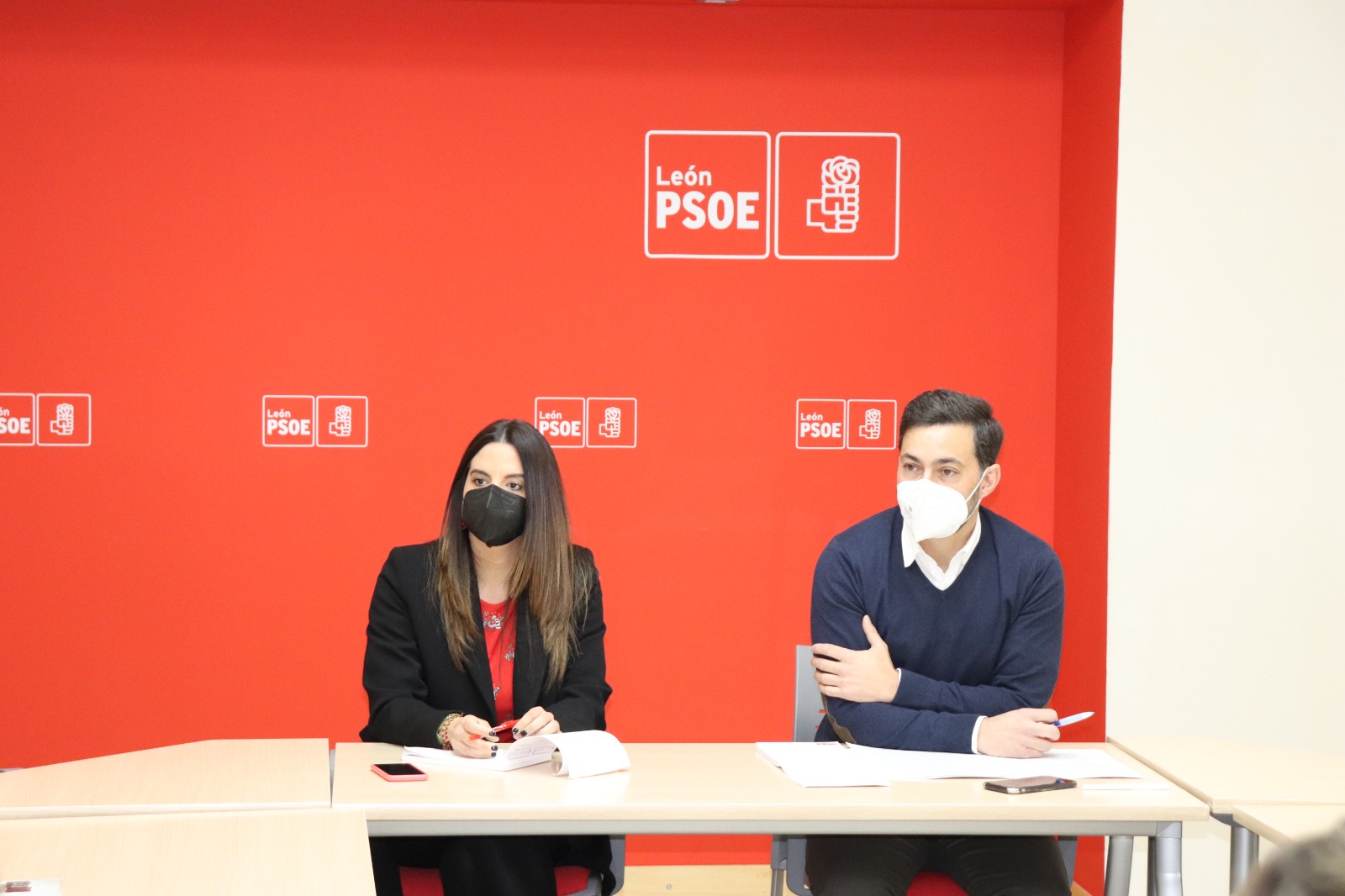 El PSOE de León garantiza una sanidad pública equitativa y consensuada con representantes del territorio y del sector para acabar con los desequilibrios
