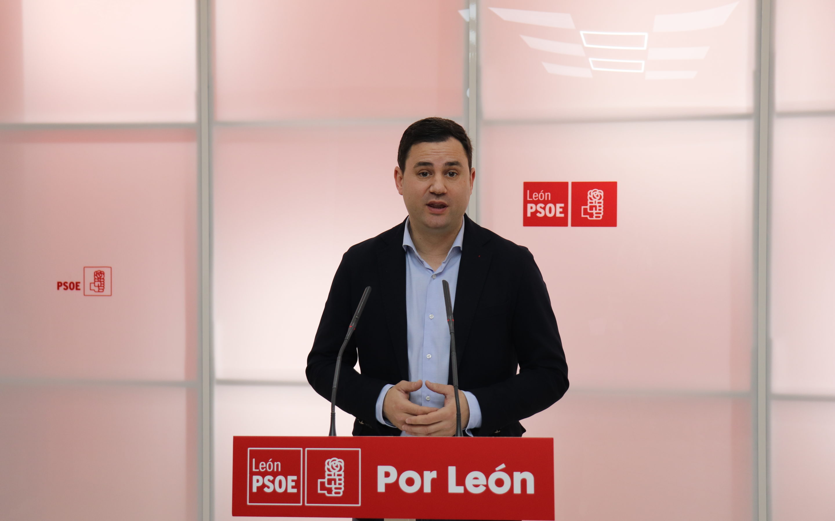 Cendón denuncia la parálisis de Castilla y León por parte del PP de Mañueco “que acepta chantajes de VOX”