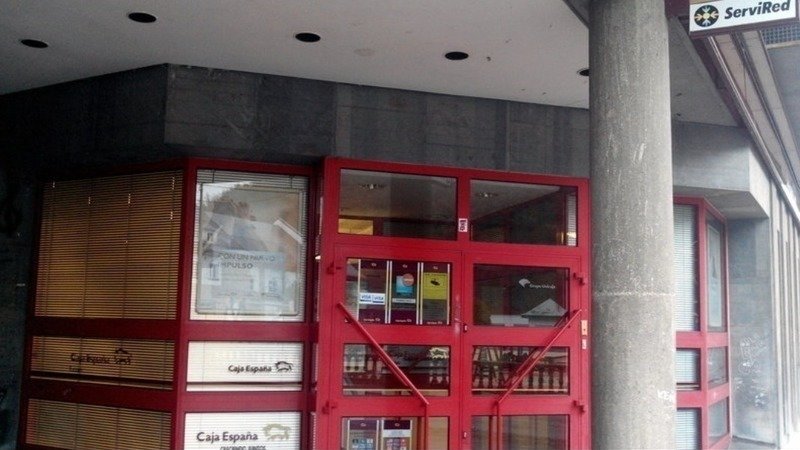 El PSOE de Sabero denuncia el cierre de Unicaja, que dejará sin servicio bancario a todo el Valle