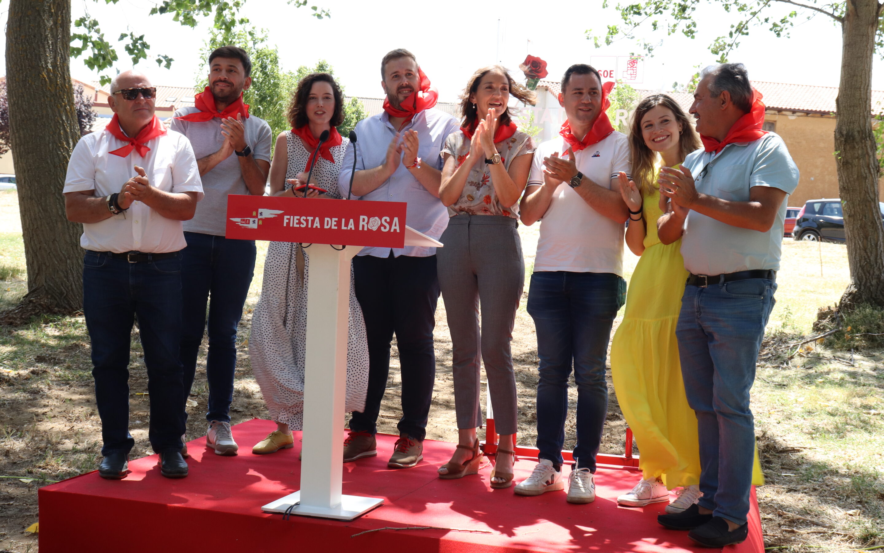 Reyes Maroto proclama desde el municipio de El Burgo Ranero el proyecto del PSOE para la provincia leonesa