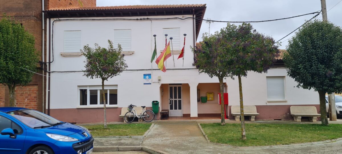 El PSOE de Laguna de Negrillos denuncia la falta de médico en el consultorio del municipio desde hace más de una semana