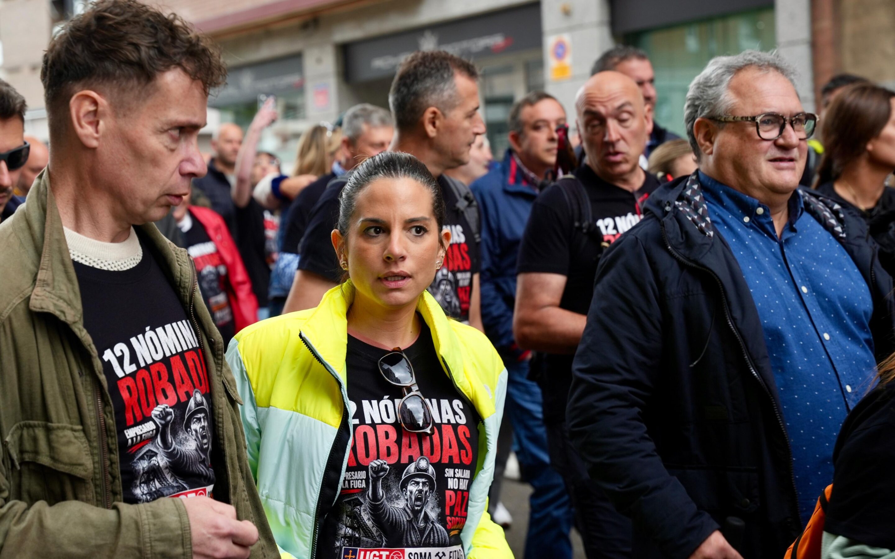 El PSOE de León acompaña en Oviedo a los mineros de Mina Miura y reclama soluciones para las familias afectadas