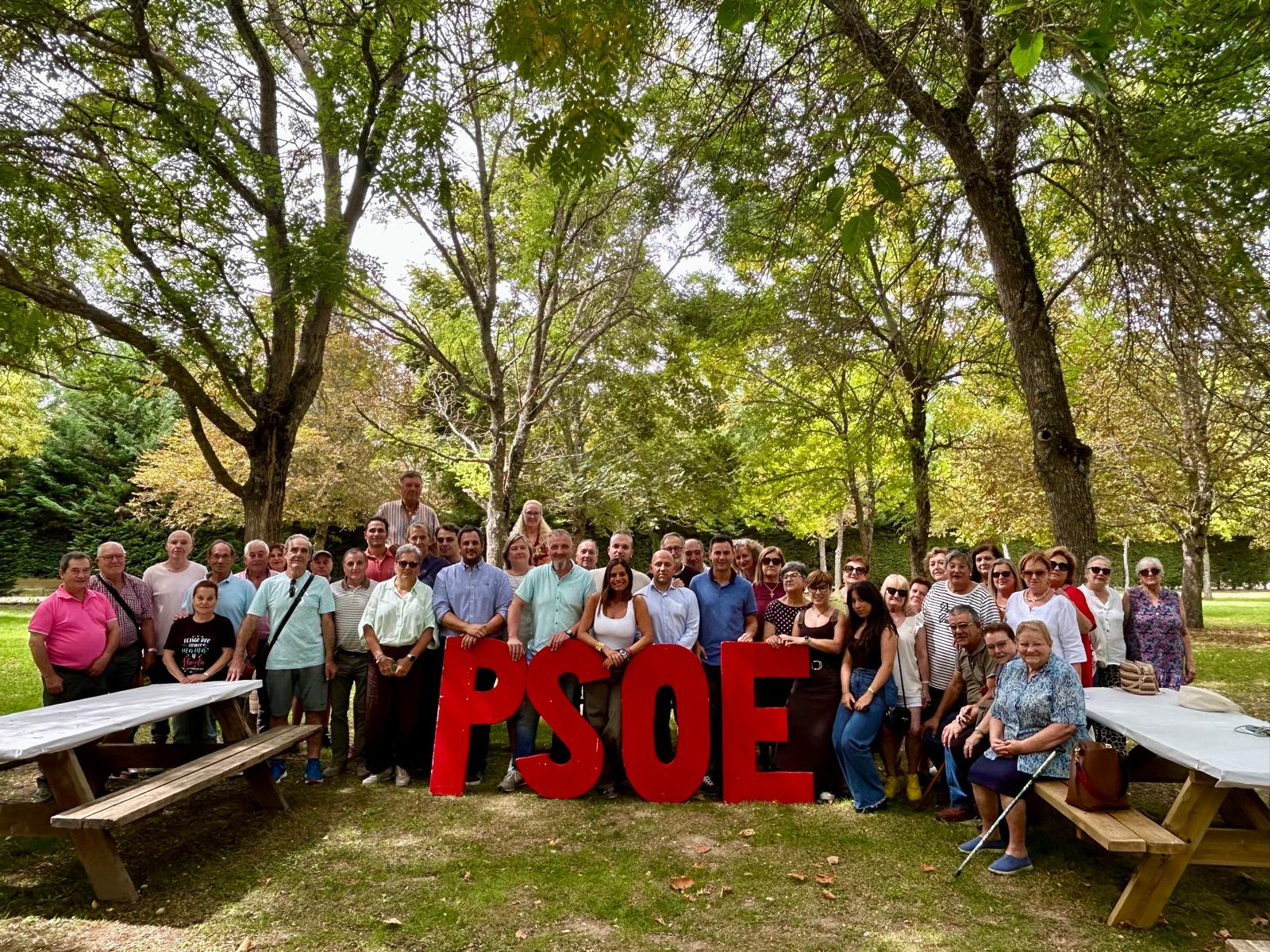 El PSOE de León abre el curso político en Boñar con más del 70 % de las candidaturas municipales ya cerradas